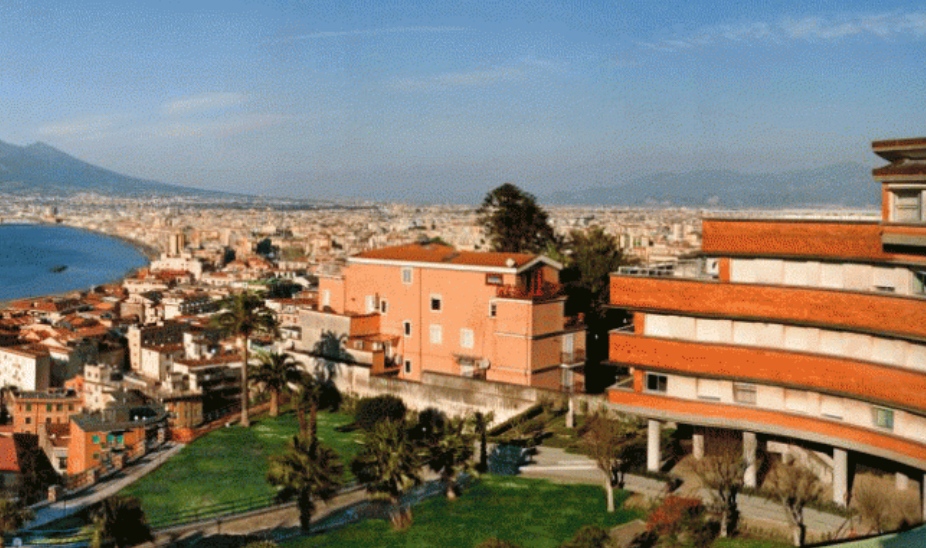 Castellammare, l'ex istituto Salesiani all'asta più di mille firme: 'Salviamolo'