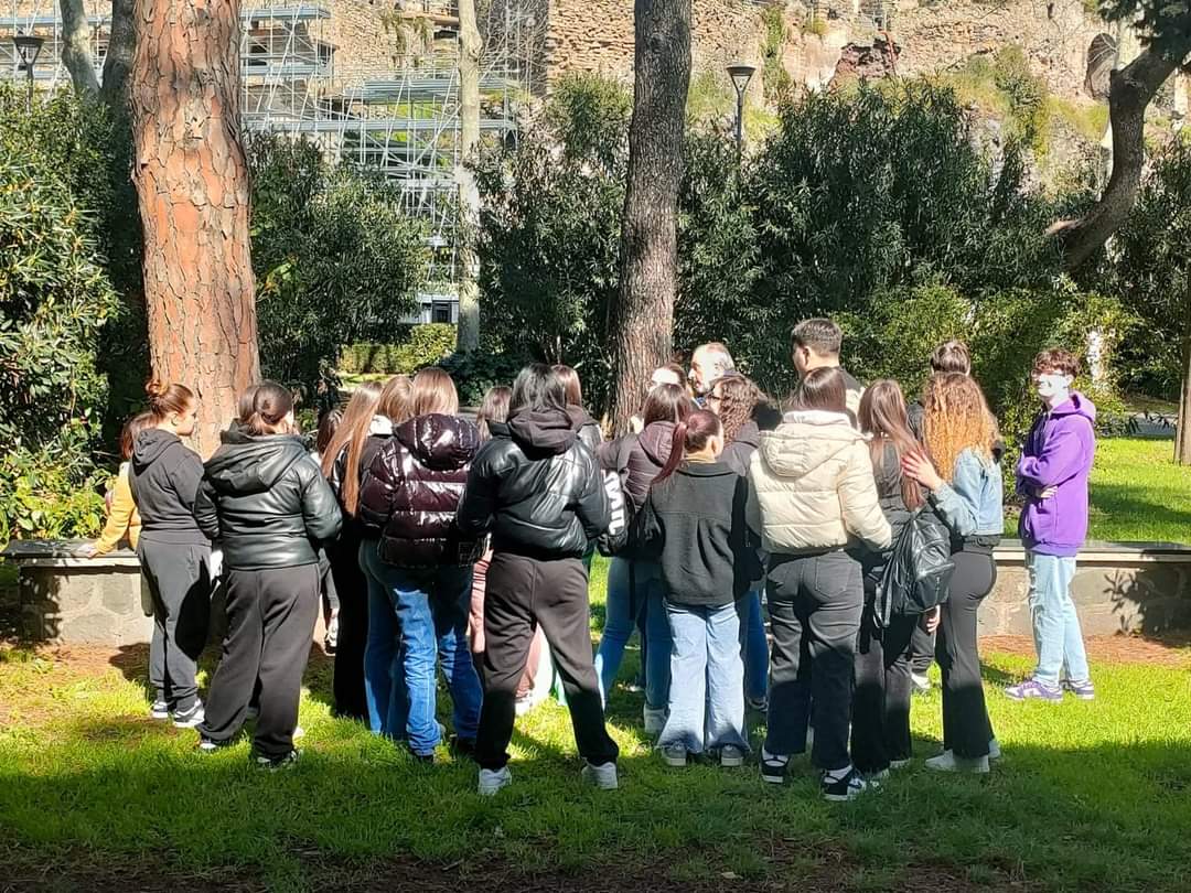 Pompei, pronto il percorso verde attorno agli scavi: 'Insieme natura e storia'