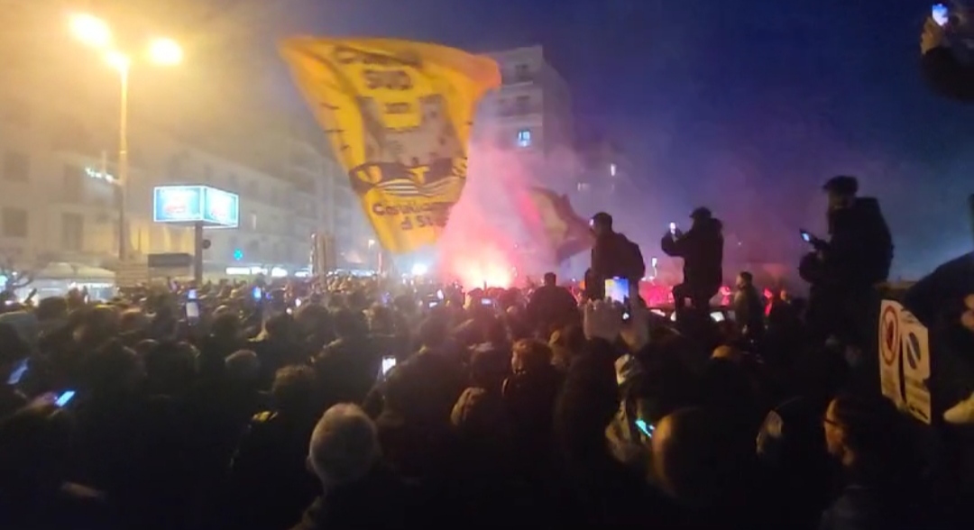 Juve Stabia vede la B, Castellammare impazzisce di gioa