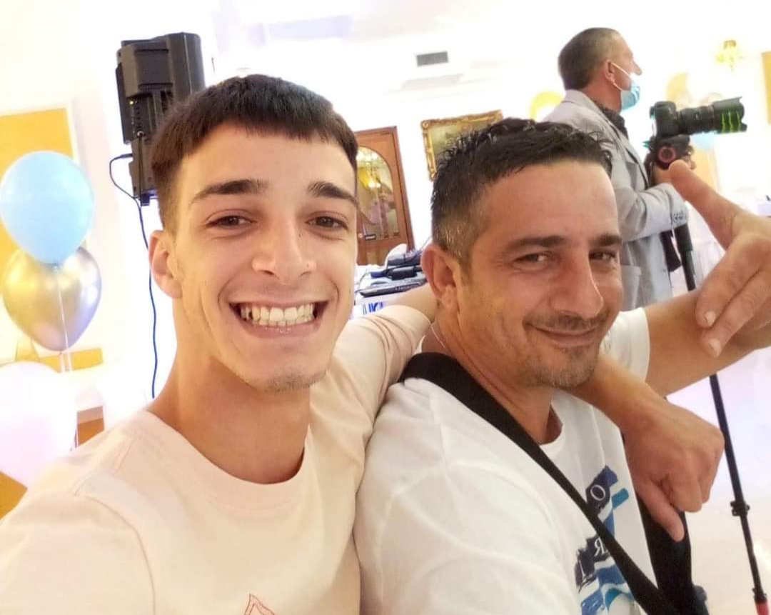Castellammare, ragazzi scomparso il papà: 'Giovanni ti prego torna da me'