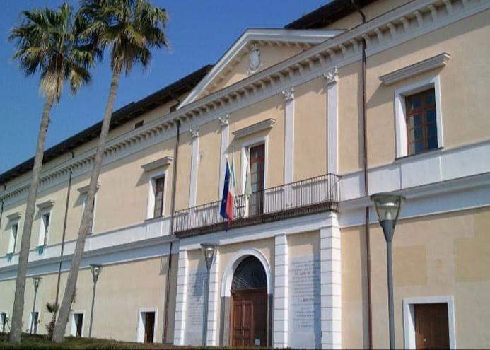 Torre del Greco, assunzioni al Comune: sprint sui concorsi