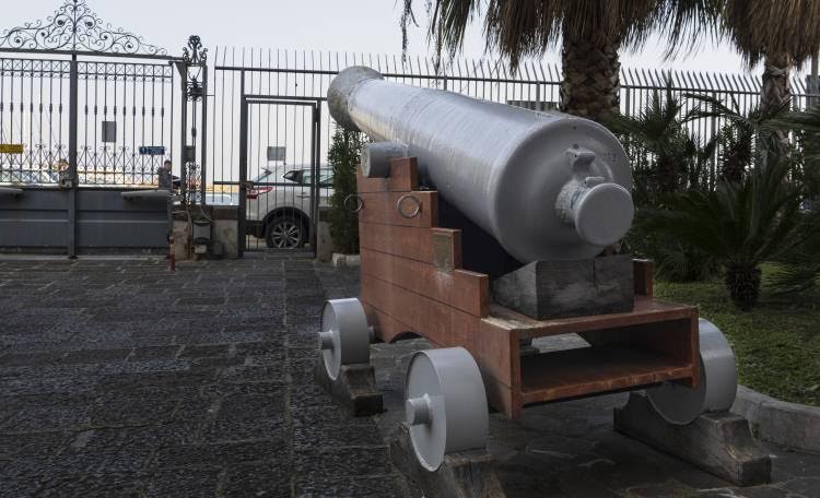 Castellammare, le associazioni a difesa della storia: 'Recuperiamo i cannoni di Stabia'