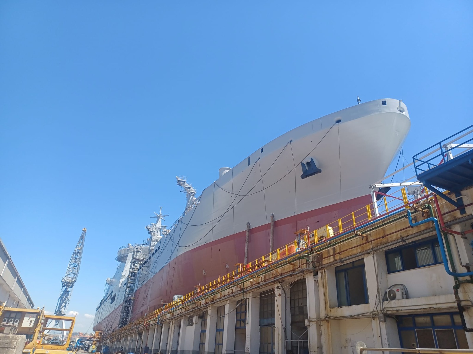 Castellammare, il varo di Atlante D'Apuzzo: 'Torniamo a costruire grandi navi'