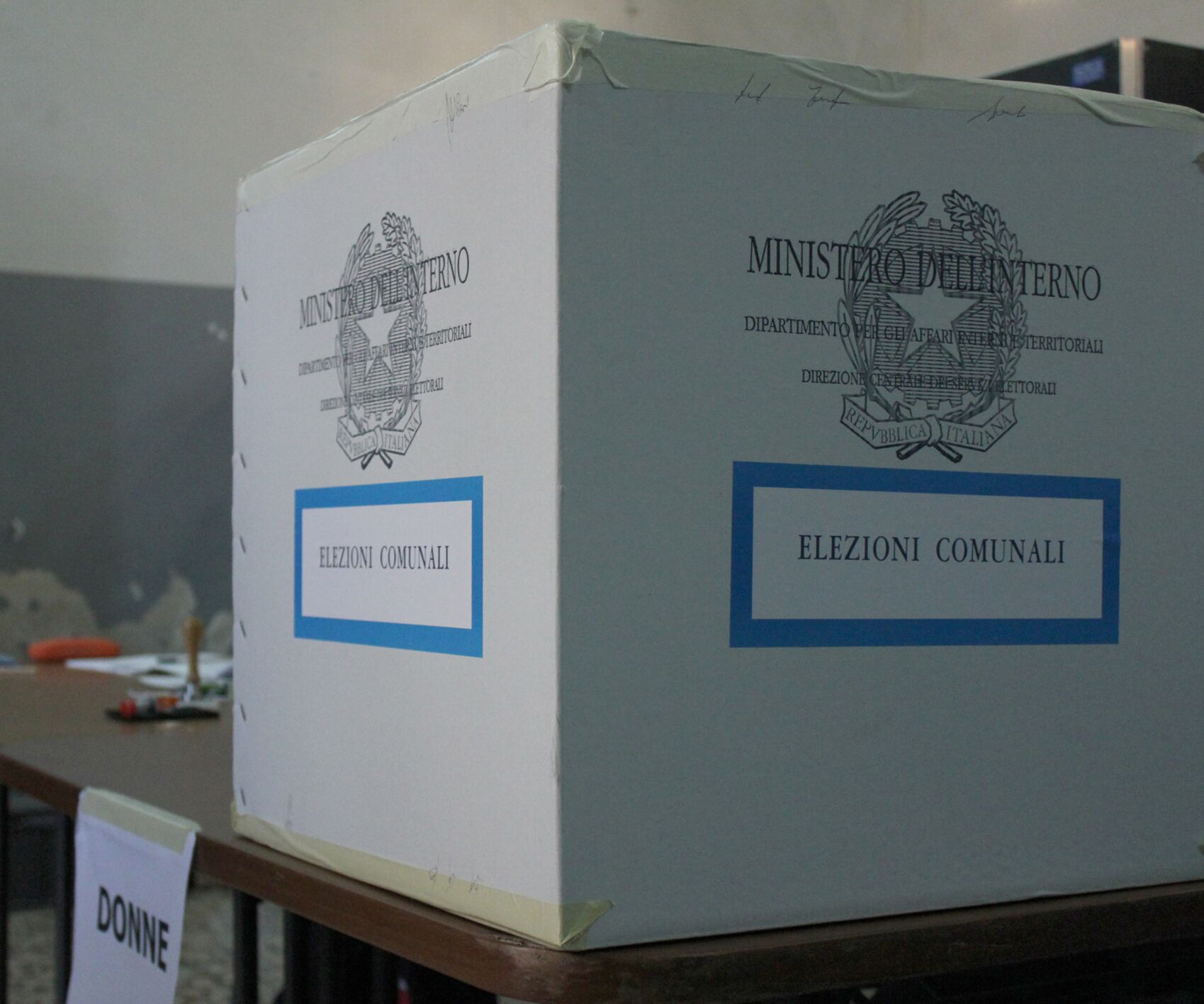 Castellammare al voto per sindaco e consiglio, affluenza più alta in centro