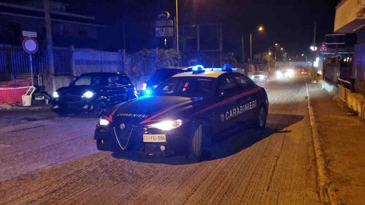 Boscoreale, spara contro una casa per intimidire: arrestato 