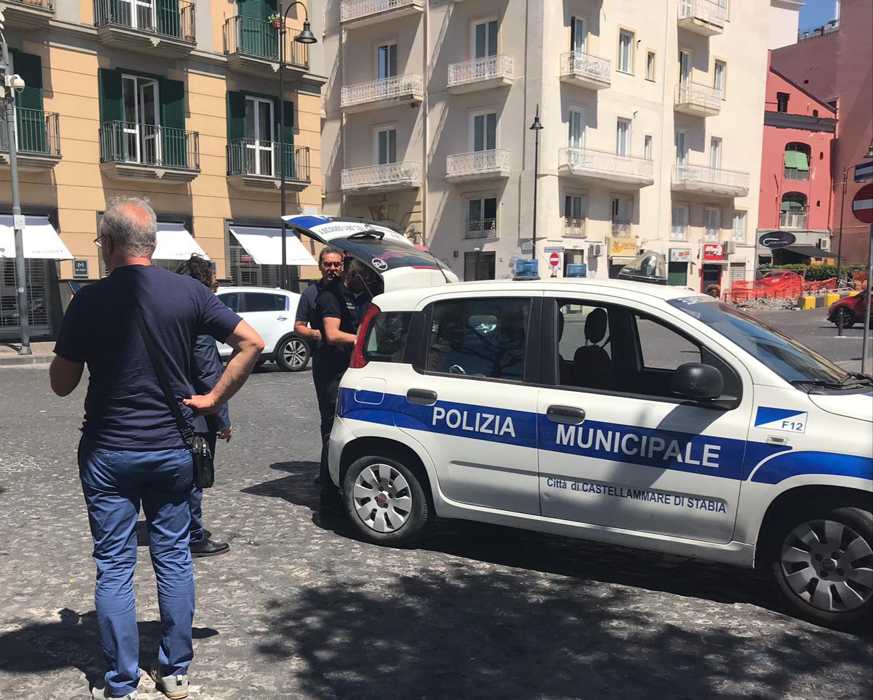 Castellammare, parte week end sicuri: vigili urbani in strada anche di notte 
