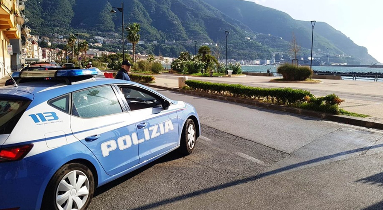 Castellammare, due rapine nella stessa sera e ferisce una vittima: arrestato minorenne 