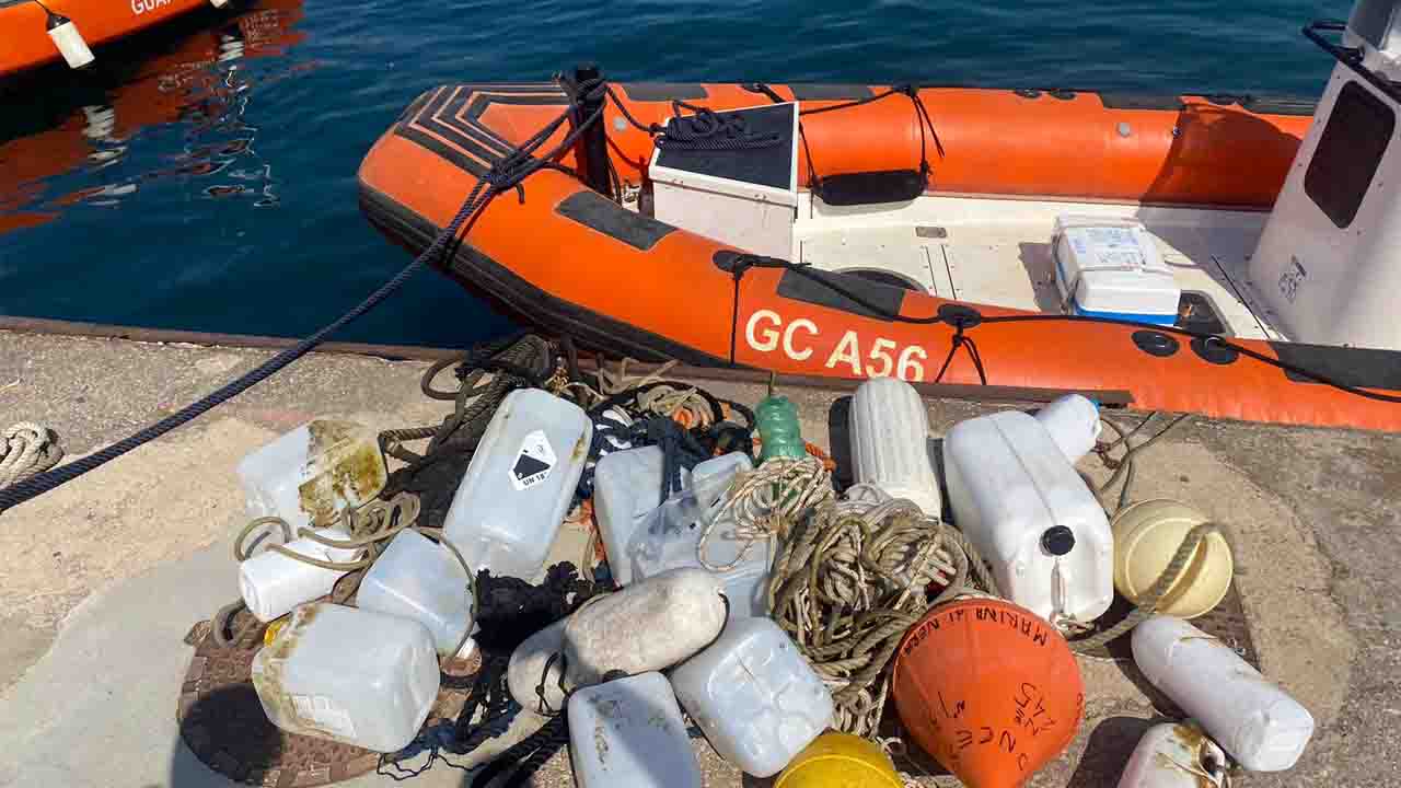 Boe e corde abusive a Marina del Cantone: scattano i sequestri