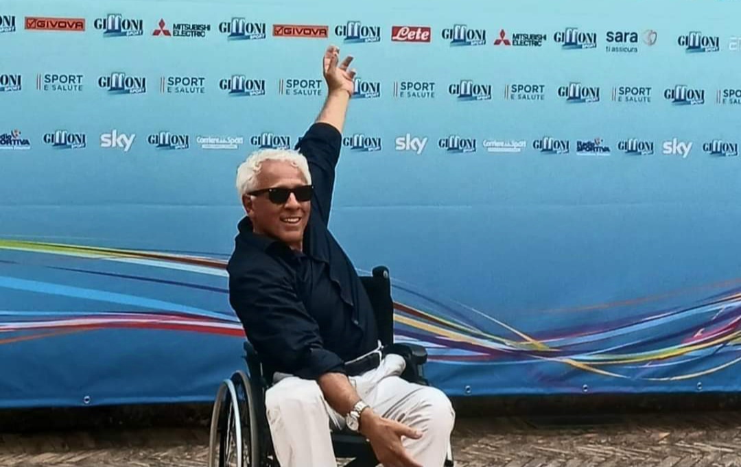 Castellammare, l'umorismo di Lello Marangio con il suo imbranato Fabozzi