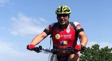 Tragedia ad una gara di corsa, ciclista muore per un malore 