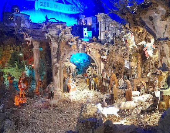 Gragnano, fede e storia: al via la manutenzione dell'Artistico Presepe di via Castello 