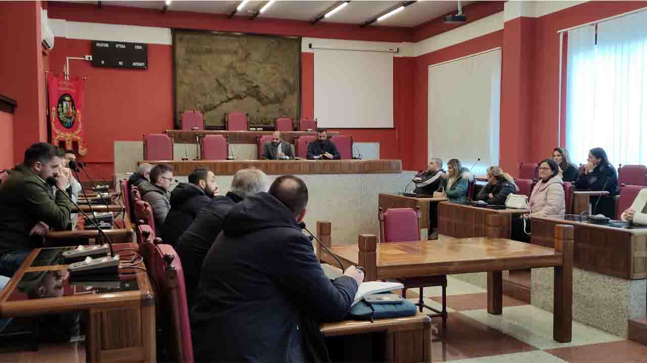 Gragnano, lavori al centro storico l'allarme dei commercianti: 'Senza aiuti, rischio chiusura'