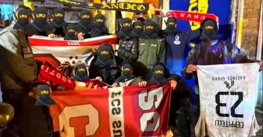 Castellammare, ultrà minacciano tifosi della squadra avversaria rubando soldi e sciarpe: 13 daspo
