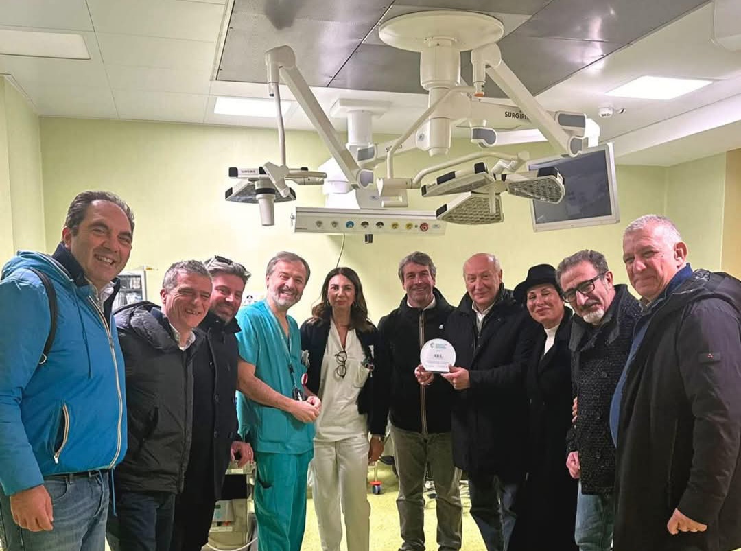 Donata sala multimediale per i bambini ustionati, i ristoratori di Massa Lubrense in aiuto del Santobono 