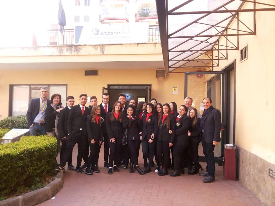 Dai banchi di scuola agli studi di noti commercialisti, stage per gli alunni del Vitruvio