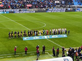 Juve Stabia coraggiosa in 10, il Pisa vince solo dopo una rimonta sofferta