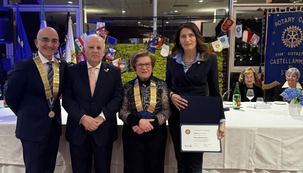 Castellammare, il Rotary celebra i suoi 70 anni: premiati Domenico Picone e Stefania Menduni de Rossi