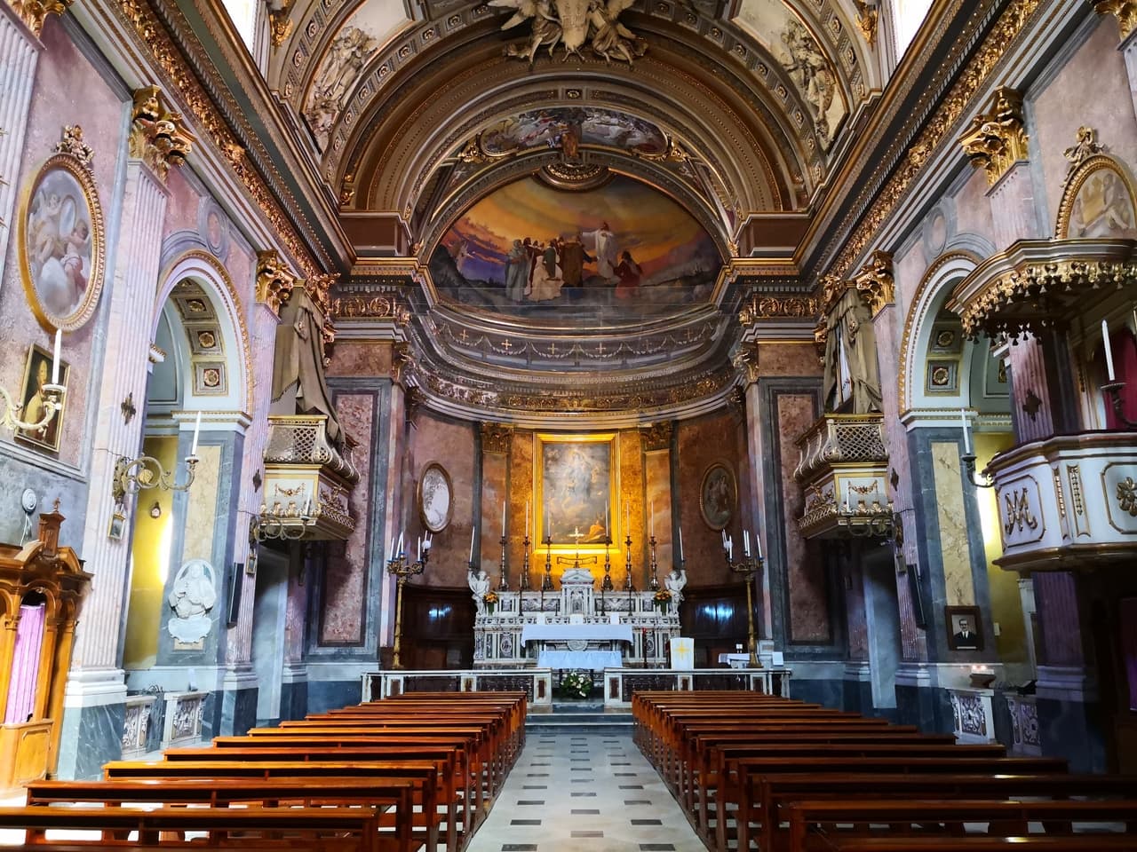 Castellammare, giovedì Santo il giro delle sette chiese nel centro antico 