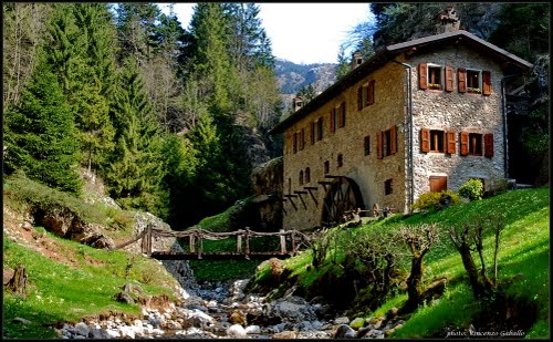 La storia della Valle dei Mulini dal 1200 al 2000