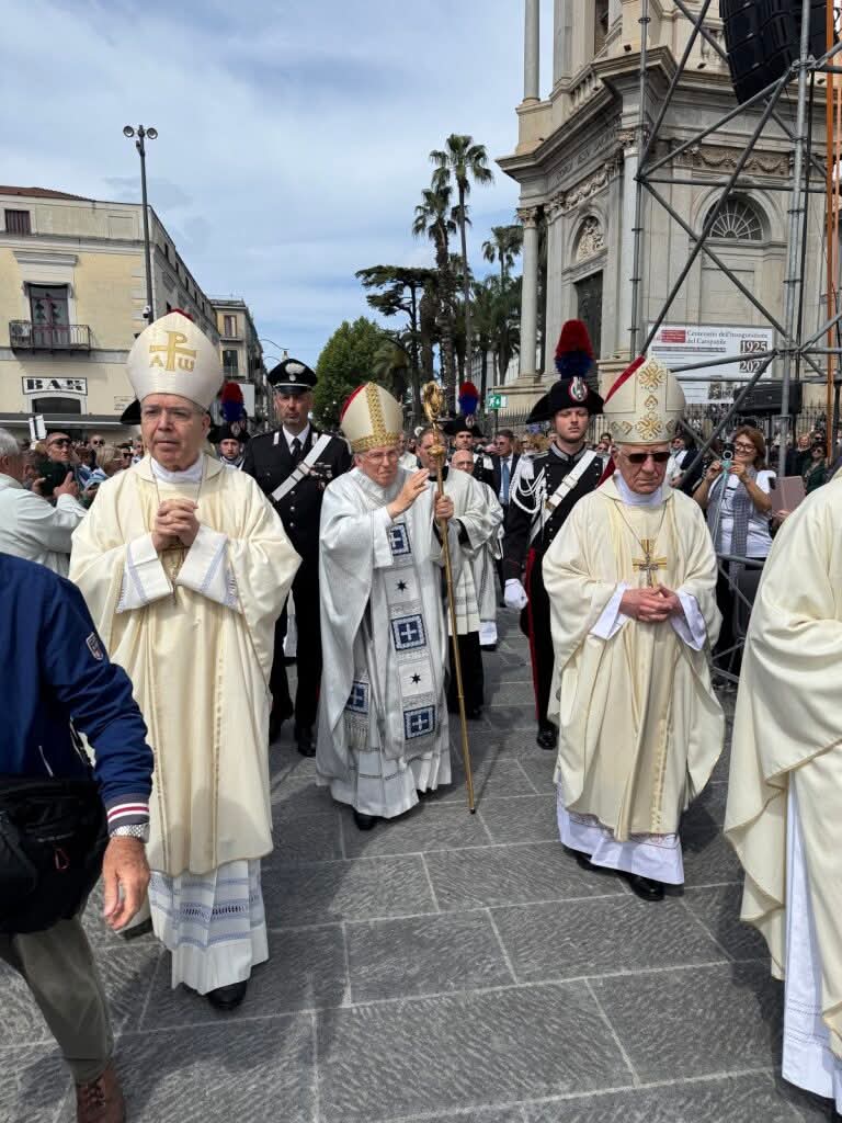 Papa Leone XIV ricorda la Madonna di Pompei, monsignor Caputo: 'Siamo in festa'