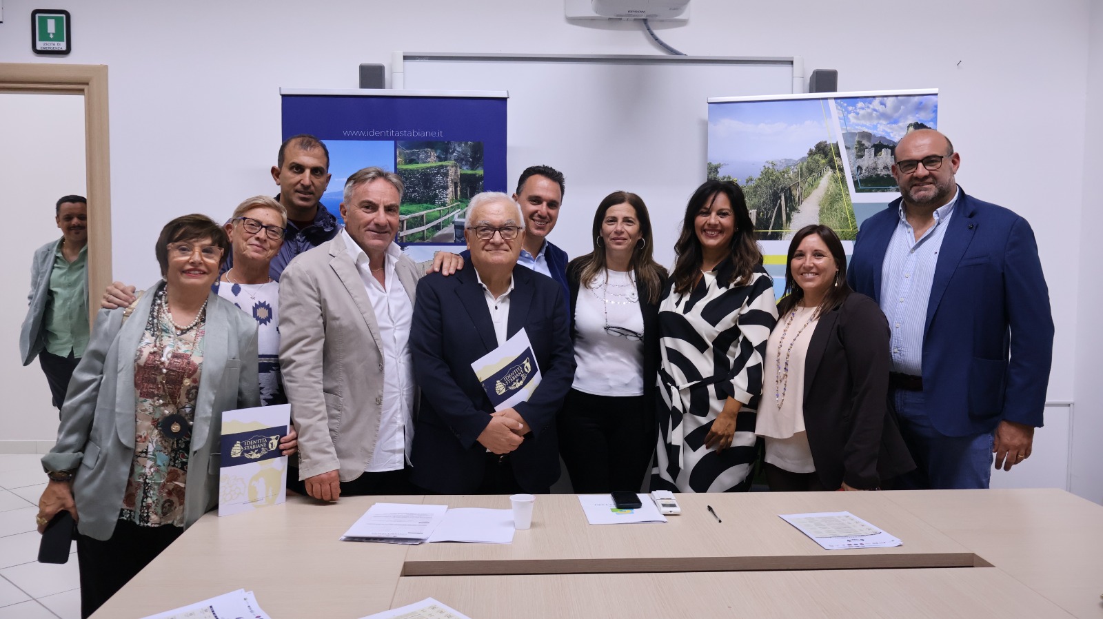 Castellammare, al via la formazione per gli operatori turistici:  'Ecco come fare accoglienza in hotel e porti'