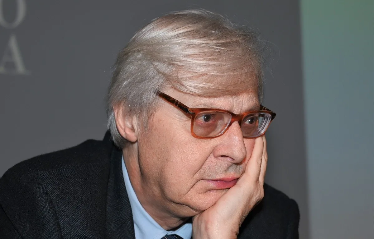 Paura per Vittorio Sgarbi, è  in gravi condizioni 