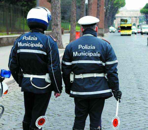 A Meta al via le assunzioni: il comune cerca otto vigili urbani