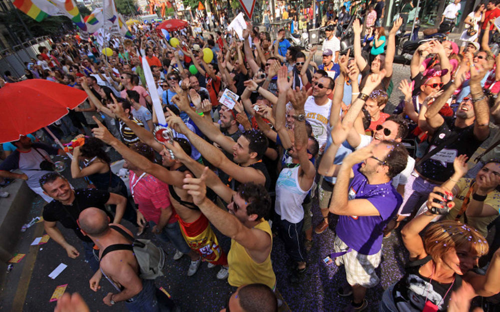 Gay Pride 2018 a Pompei, ma il sindaco si ribella: 