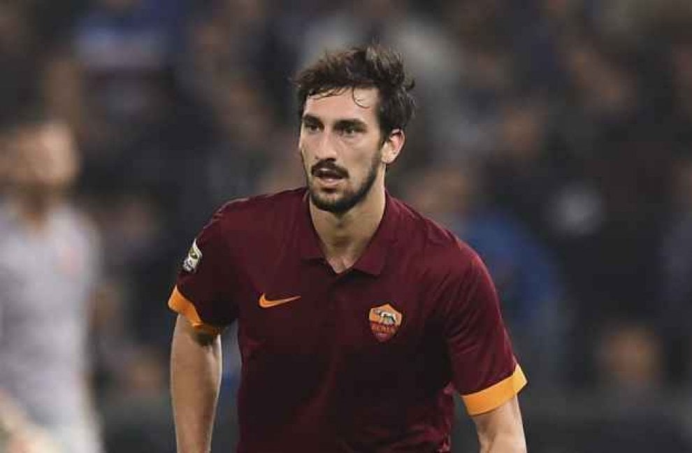 Calcio in lutto, l'improvvisa morte di Davide Astori sconvolge il mondo dello sport: annullate le partite di serie A e B
