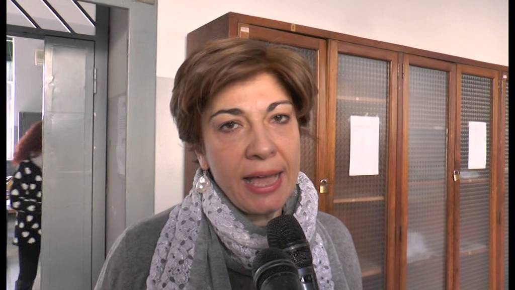 Sospesa la preside del Sannazzaro di Napoli