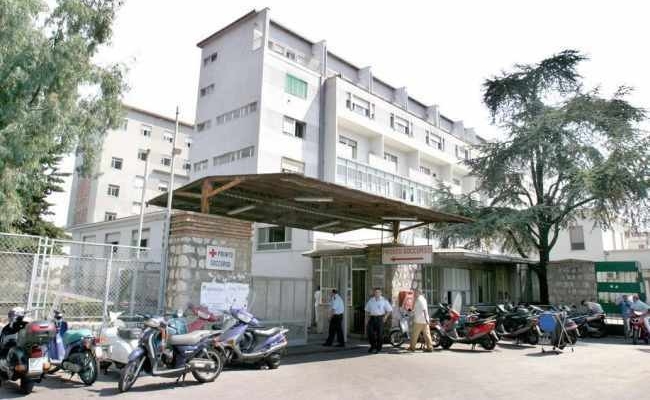 Incidente in scooter all'Annunziatella, giovane finisce in coma 