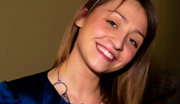 Borse di studio in memoria di Orsola, la ragazza di Pimonte morta in un incidente in Germania
