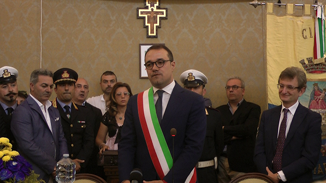 A Castellammare il falÃ² della vergogna, il sindaco Cimmino: 