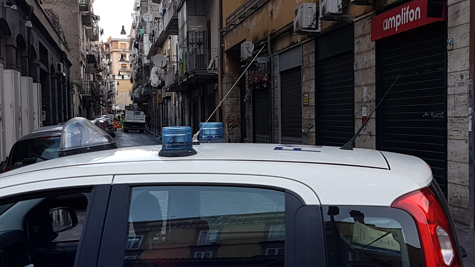 Castellammare, caos in centro: chiusa via Rispoli 