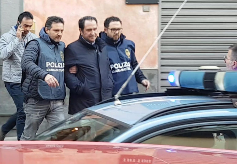 Castellammare, Adolfo Greco torna libero: attesa per la sentenza sui suoi rapporti con i clan